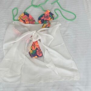 VTG Unbranded White Sarong